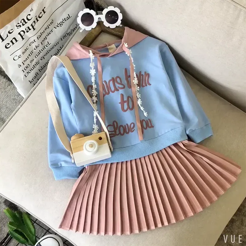Wholesale Girls Fashion Letter Printed Pleated Design Spliced Hooded Dress