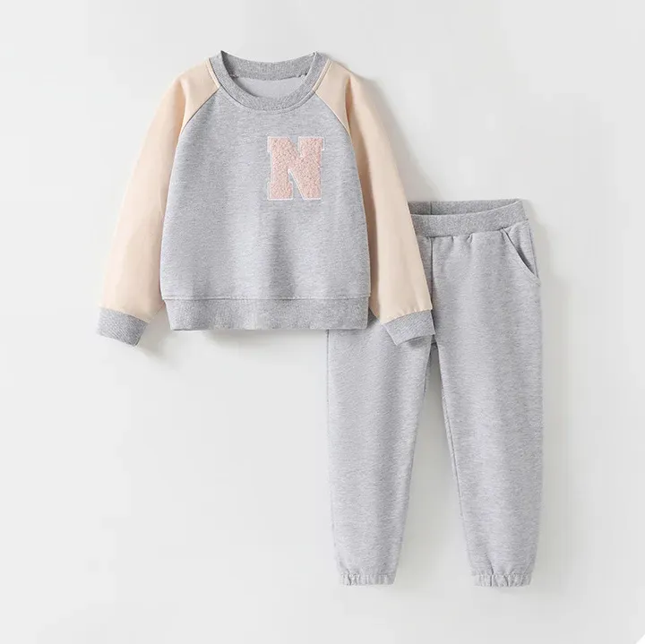 Wholesale Kids Girls Fashion Casual Autumn And Winter Long-Sleeve Sweatshirt Slim Fit Pants Two-Piece Set