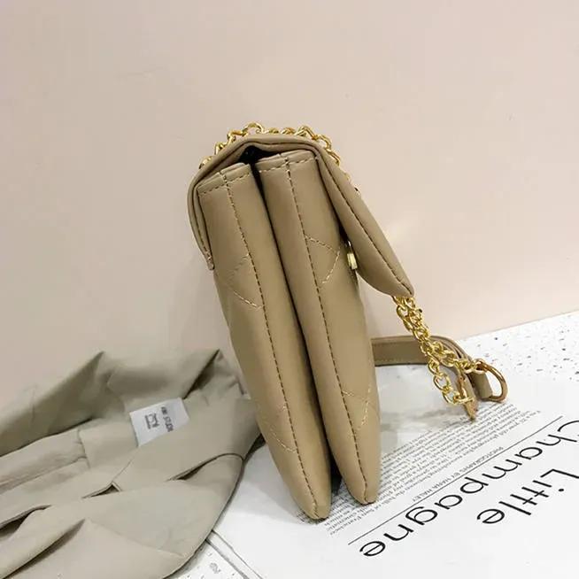 Women Simple Solid Color Metal Chain Rhombus Stitching Bag - Image 6