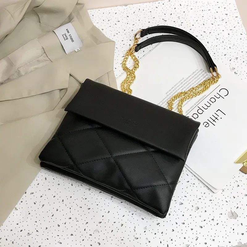 Women Simple Solid Color Metal Chain Rhombus Stitching Bag - Image 12