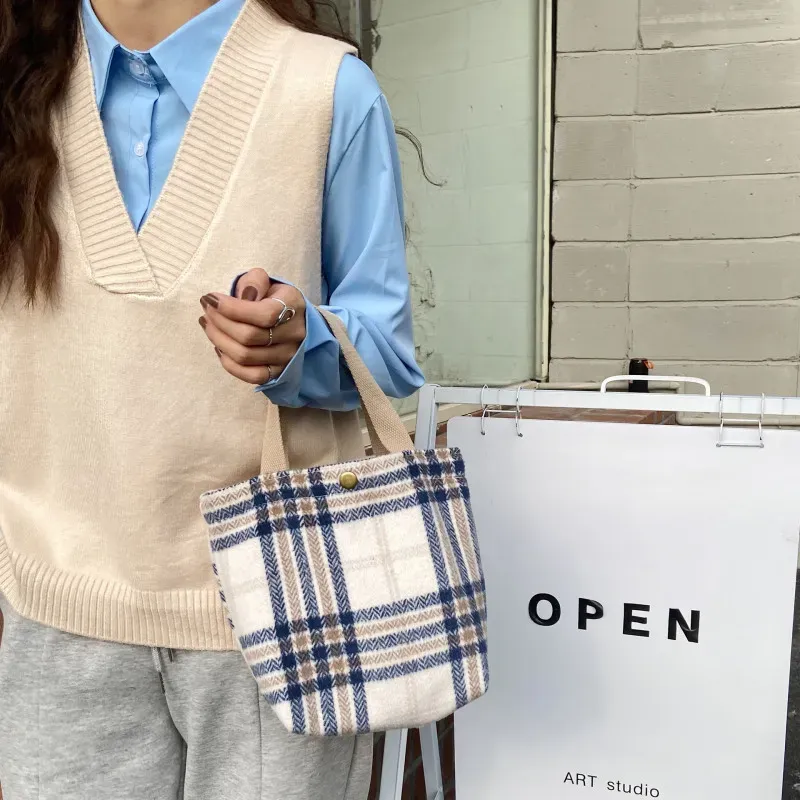 Women Casual Design Plaid Pattern Solid Color Canvas Handle Bag - Image 3