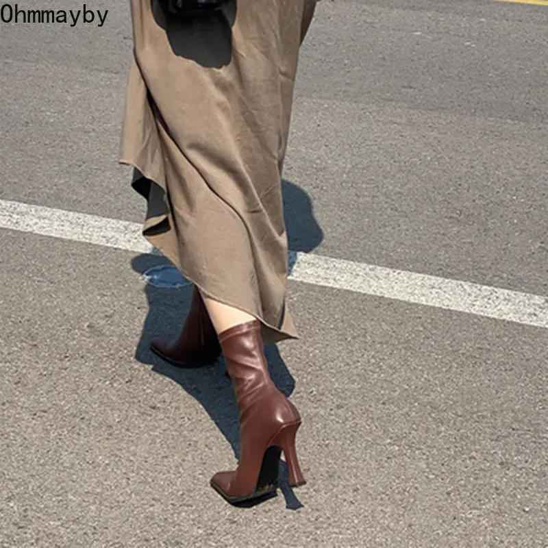 Women Fashion Zipper Design Pointed Toe Solid Color Stiletto Mid-Calf Boots - Image 3