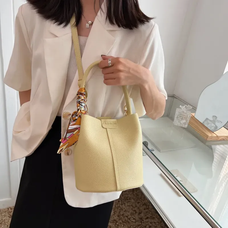 Women Fashion Large Capacity Silk Scarf Decorative Bucket Handle Shoulder Bag - Image 4