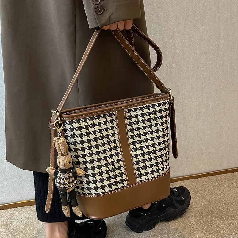Women Fashion Houndstooth Cartoon Pendant Bucket Shoulder Bag - Image 3