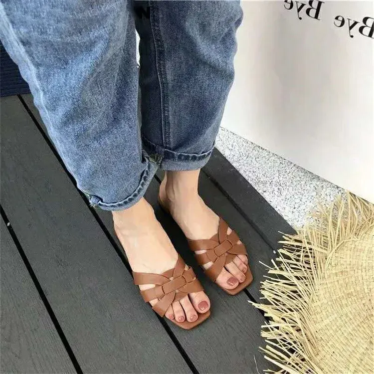 Women Casual Solid Color Square-Toe Flat Slippers